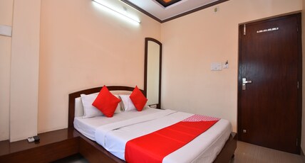 Hotel Shri Dev Room Type - Standard room