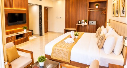 The Pearl Shine Room Type - DELUXE ROOM