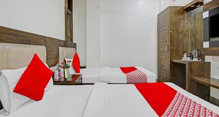 Hotel O Saffron Inn Room Type - Classic