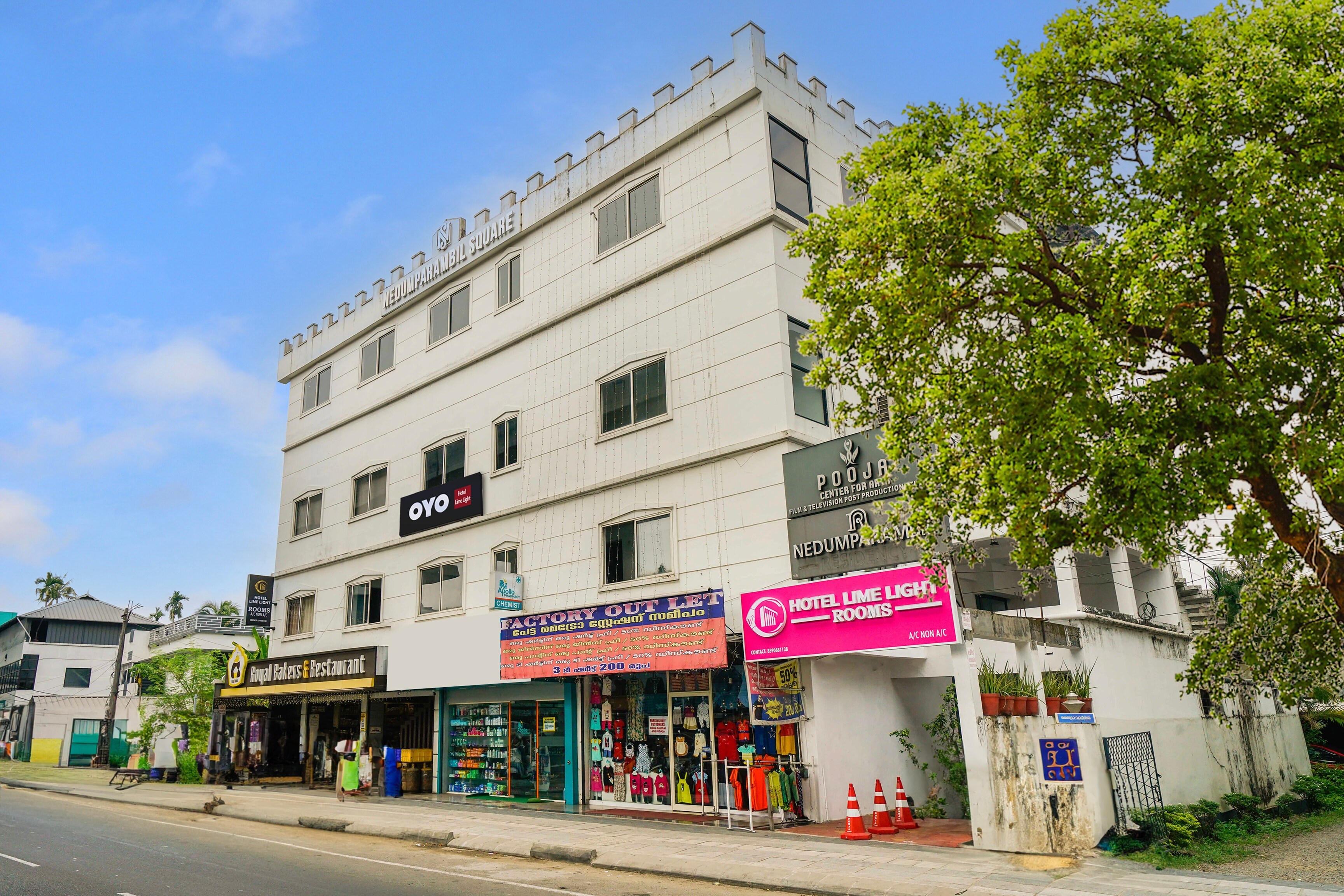 Hotel O LIME Light - Tap to explore photos