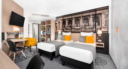 Mercure Budapest City Center Hotel Room Type - Superior room with the touch of Budapest - exclusive comfort with two separate beds Mercure Budapest City Center Hotel Room Type - Superior room with the touch of Budapest - exclusive comfort with two separate beds