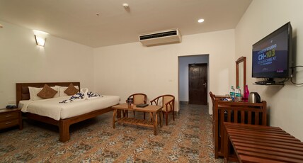 RKN Beach Resort Room Type - Pool Deluxe Room