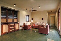 Claystone Casa By EWA