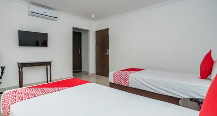 Hotel O Cosmopolitan Room Type - Classic