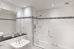 Mercure Manchester Norton Grange Hotel & Spa