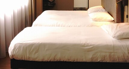 Ibis Lille Centre Grand Place Room Type - Standard Room with one double bed and one single bed Ibis Lille Centre Grand Place Room Type - Standard Room with one double bed and one single bed