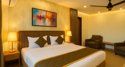 Golden Crown Suites Room Type - Deluxe Room With Private Balcony