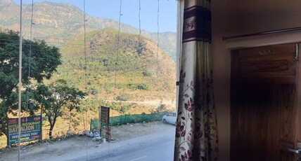 HOTEL BATTALION 10 Rudraprayag Room Type - Super Deluxe AC Room (triple bed)