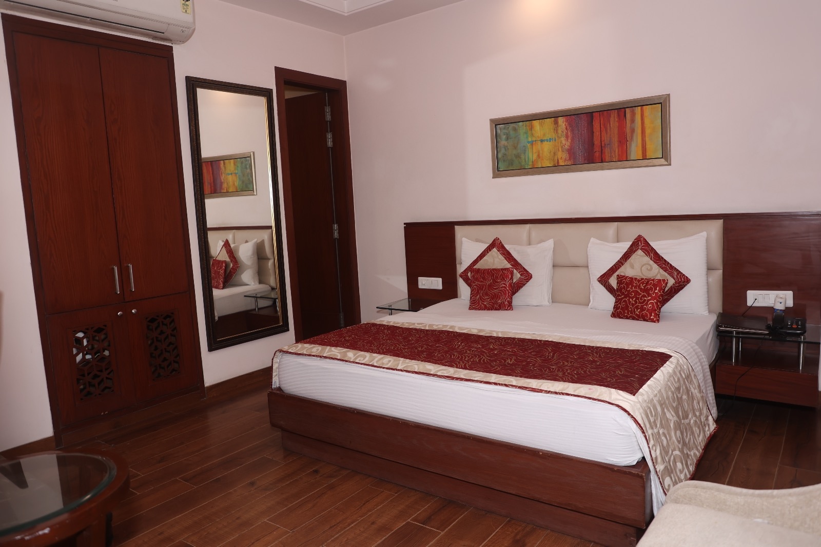 Hotel Shhaurya Yashobhoomi Dwarka - Tap to explore photos