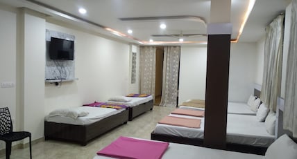 Silver Suite Apartment | Rooms & Guided Treks Room Type - 12 Bedded Dormitory Room Silver Suite Apartment | Rooms & Guided Treks Room Type - 12 Bedded Dormitory Room