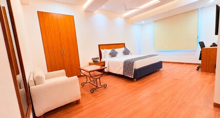 Palette Hotel by CheckIn Jaipur City Centre Room Type - Premium King Bed Room