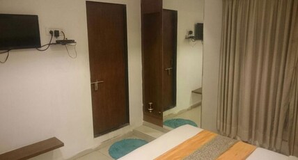 Hotel Dreamland Room Type - Deluxe Ac