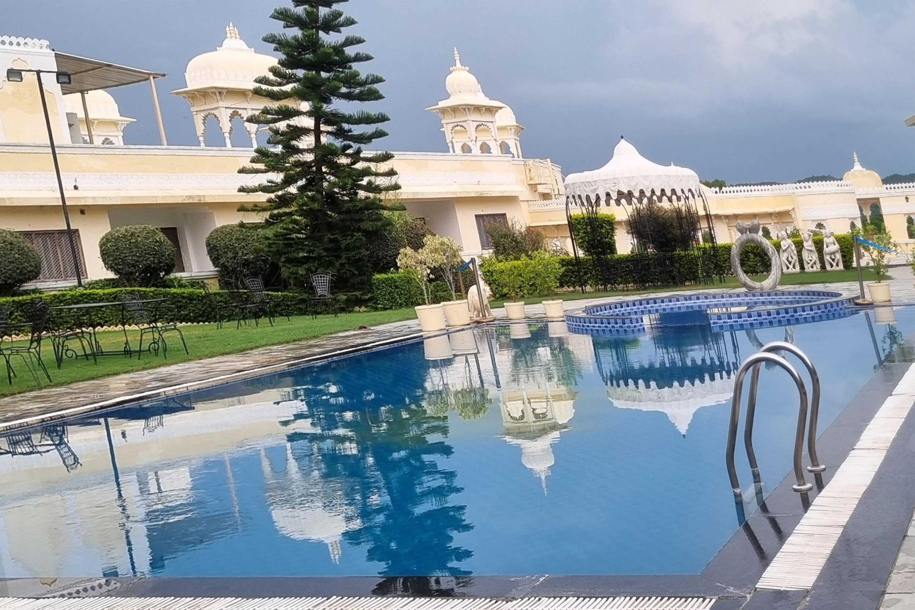 Labh Garh Palace Resort & Spa - Tap to explore photos