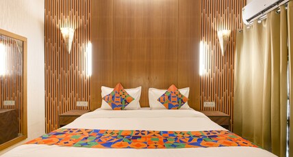 Via Gem 92 Room Type - Deluxe Room