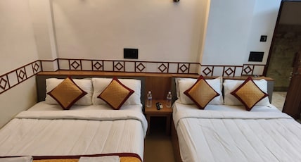 Hotel AM Grand Room Type - Luxury Room with City View Hotel AM Grand Room Type - Luxury Room with City View