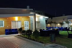 Lakecity Paradise Villa