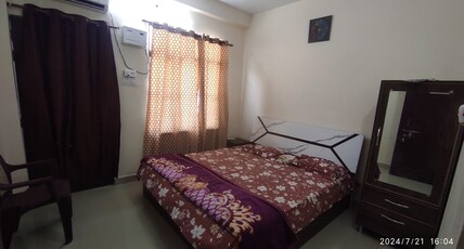 Vaidehi Kunj Stays | 700m from Ramjanmbhoomi Room Type - Deluxe AC Room | Majestic Balcony View