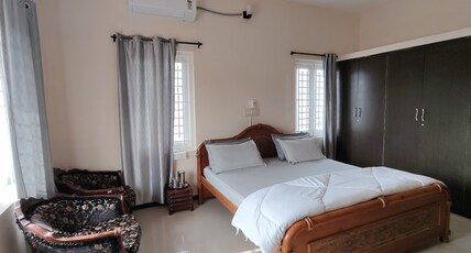 Magnolia by Berry Hills Room Type - King Bed Room