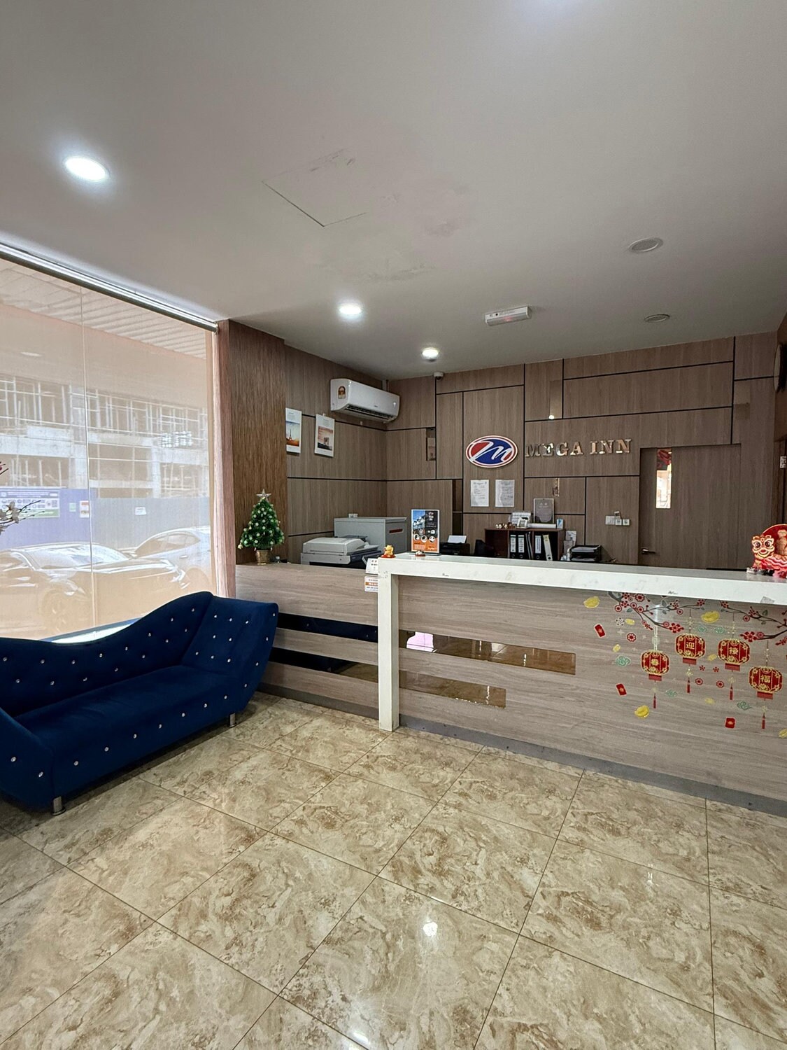 Main gallery