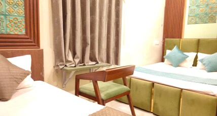 Flexistays Room Type - Three bedded Ac Room with attached washroom. Flexistays Room Type - Three bedded Ac Room with attached washroom.