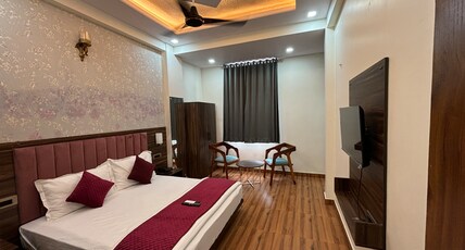 Hotel Downtown - Vaishali Nagar Room Type - Deluxe Room