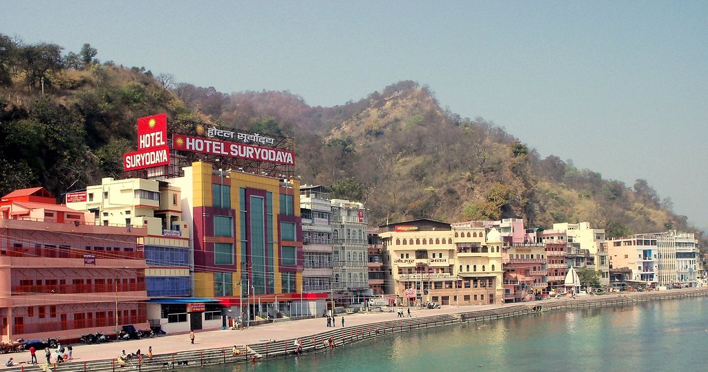 Hotel Suryodaya at Har Ki Pauri - Tap to explore photos