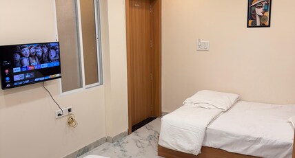Shree Nikunj Palace Room Type - Family Deluxe