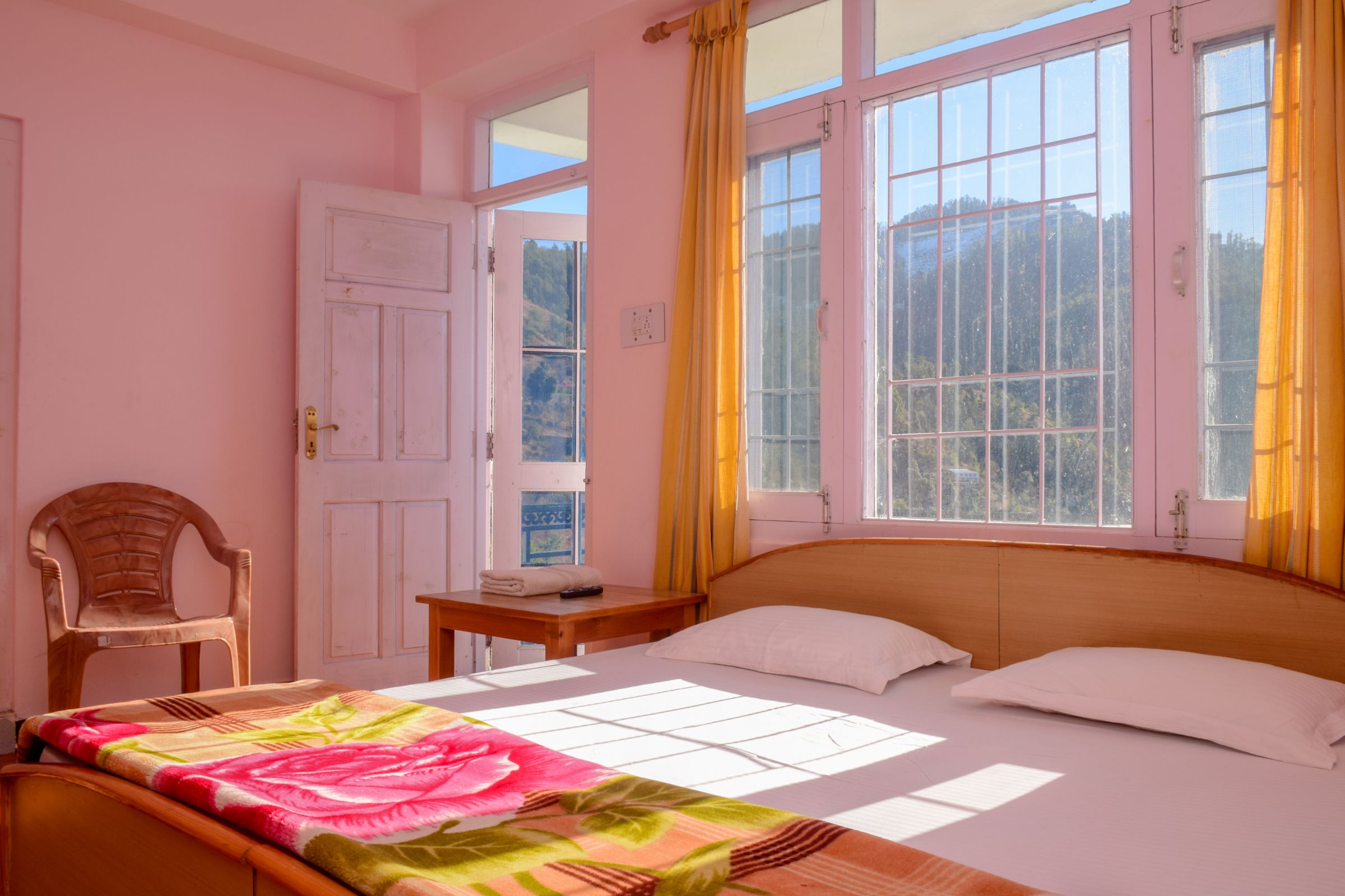 Bhatla Homestay | Mountain-view Rooms - Tap to explore photos