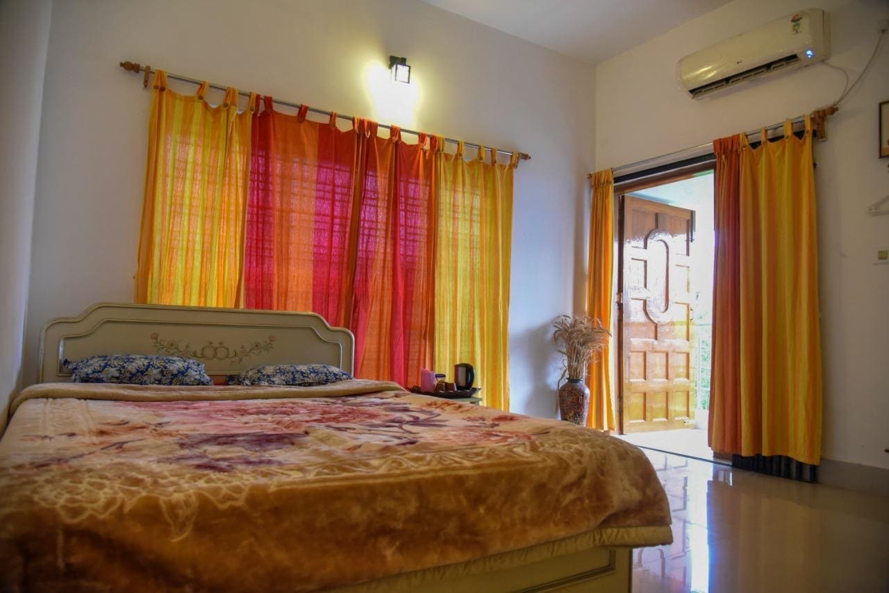 Nipabithi Homestay A home away from home - Tap to explore photos