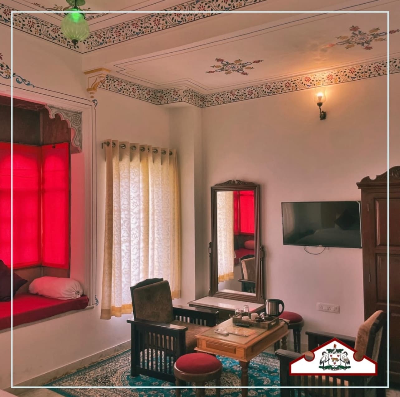 KHAKHRI HAVELI A Boutique Hotel - Tap to explore photos
