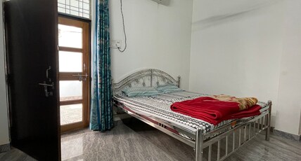 Gangotri Niwas Room Type - Bedroom 2
