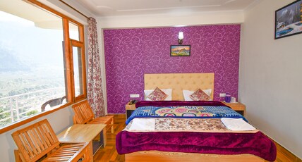 KULLU MANALI INN Room Type - Deluxe room with window view