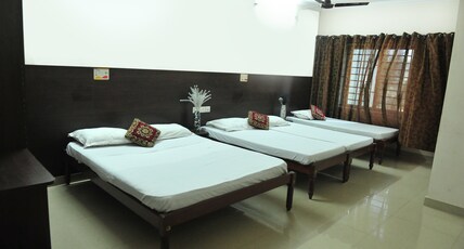 Hotel Prathiba Heritage Room Type - Deluxe 5 Bed AC Room