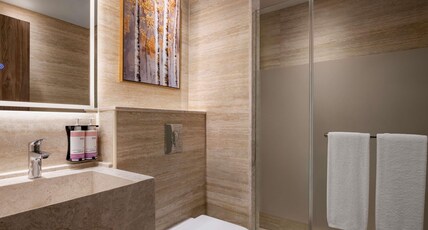 Movenpick Hotel & Residences Hajar Tower Makkah Room Type - Superior room twin bed part kaaba view Movenpick Hotel & Residences Hajar Tower Makkah Room Type - Superior room twin bed part kaaba view