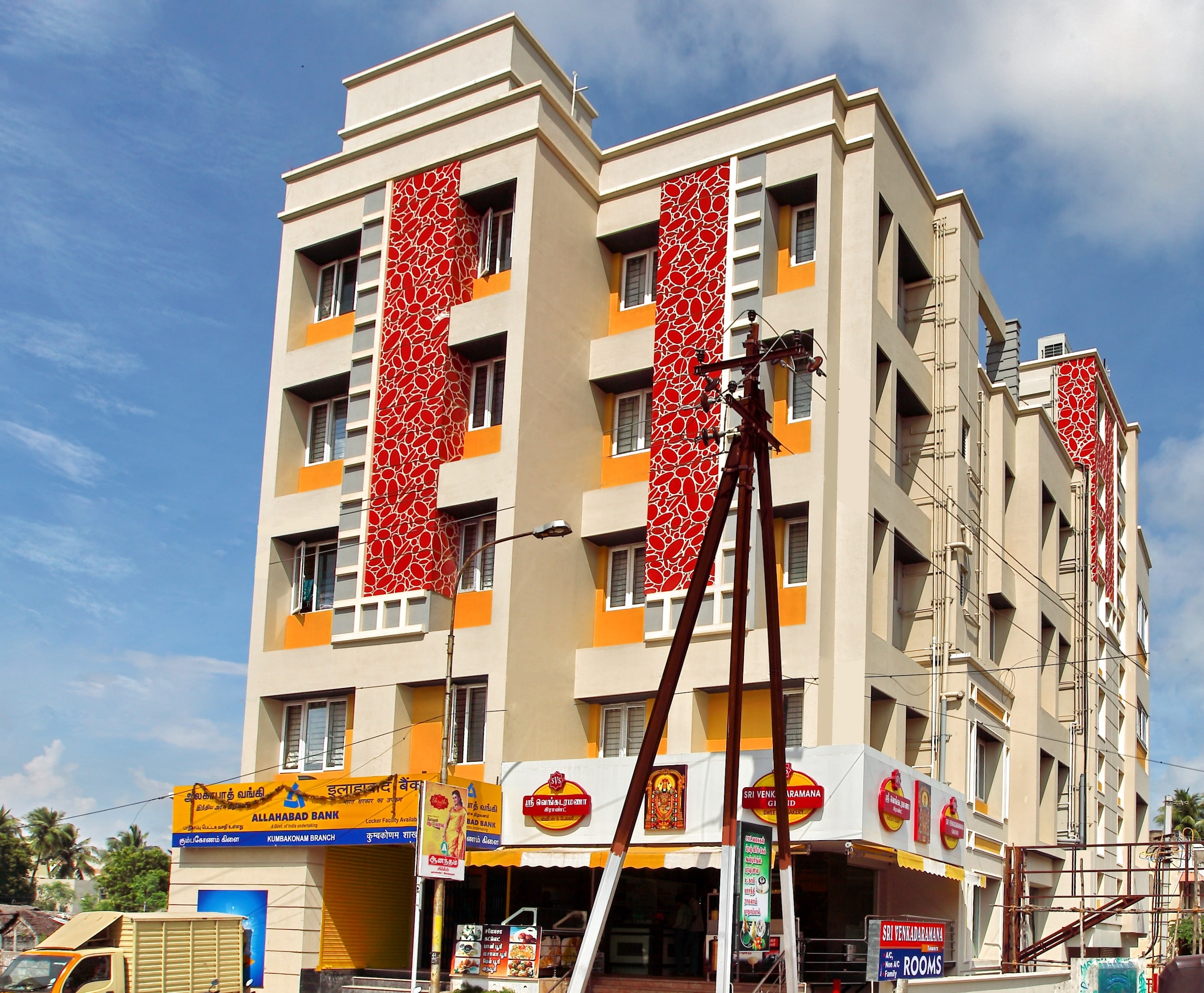 Hotel Venkadaramana - Convenient and Affordable - Tap to explore photos