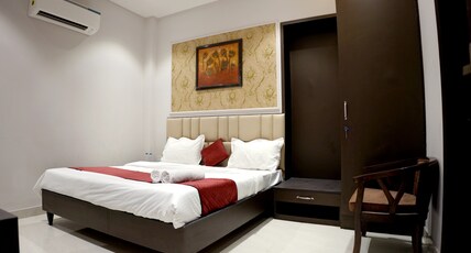 Hotel Swastik Room Type - Deluxe room