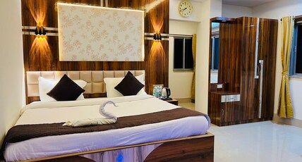 Riverdale Homestay, Diamond Harbour (WB Govt Reg Gold Category) Room Type - Deluxe Balcony