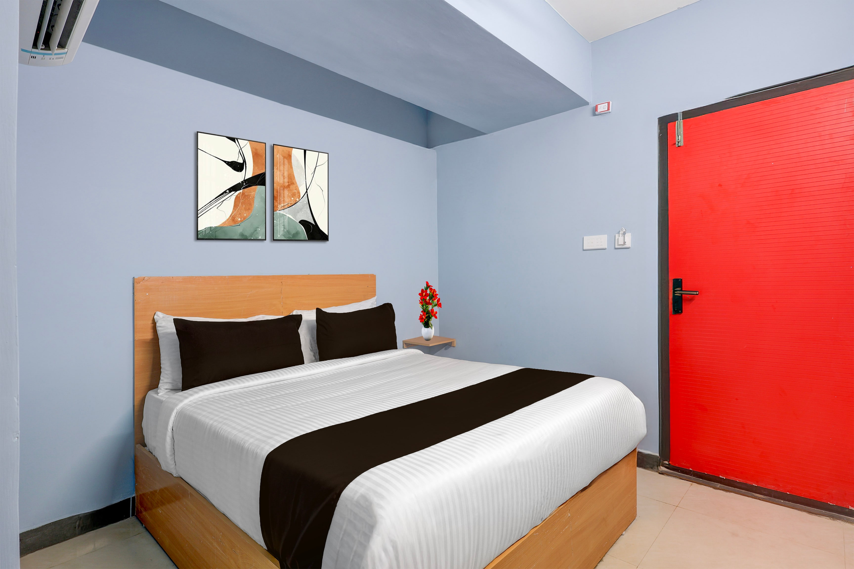 OYO Townhouse Punnami Riverview Formerly Vihaan Square - Tap to explore photos