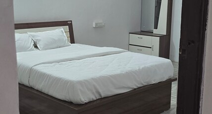 Vista homez Room Type - Bedroom 2