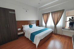 Deepa Bar And Restaurant Boarding And Lodging