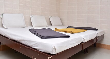 Sandeep Residency Room Type - 4 Bed room Standard non-A/c Room