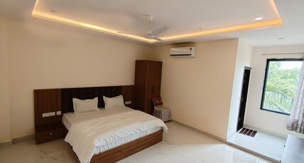 HOTEL PFC GARDEN Room Type - DELUXE ROOM