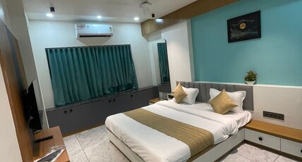 Hotel konark Room Type - Deluxe Ac Rooms