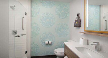Tru by Hilton Miami West Brickell Room Type - KING STANDARD ROOM