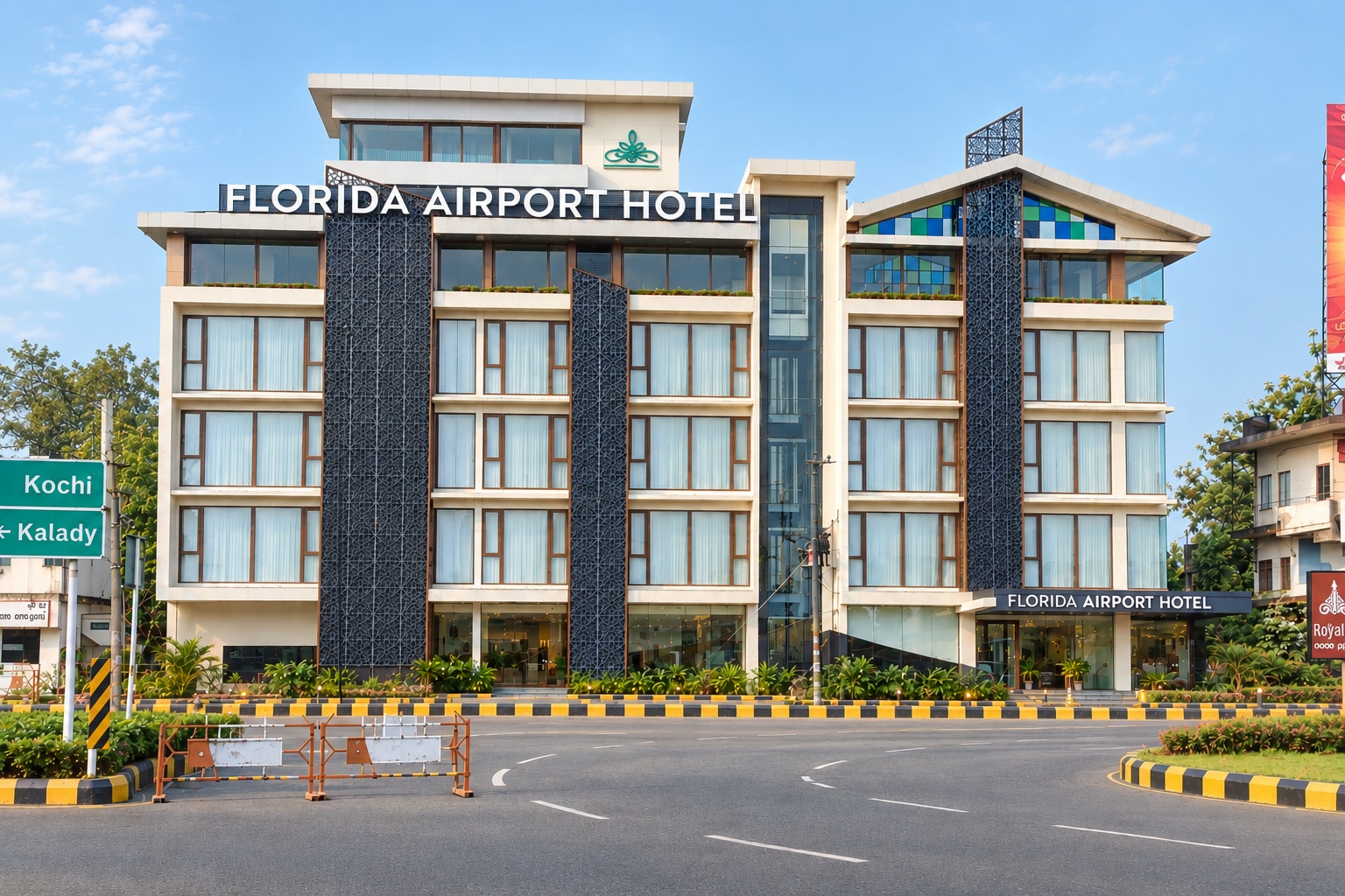 Florida Airport Hotel - Tap to explore photos