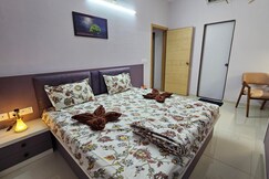 SKYL NE SUITE 5  2BHK APARTMENT s  clubhouse