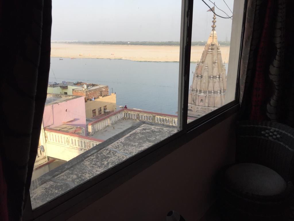 Richa paying guest house - Tap to explore photos