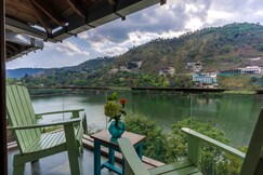 Sojourn By The Lake - Boutique Stay in Bhimtal