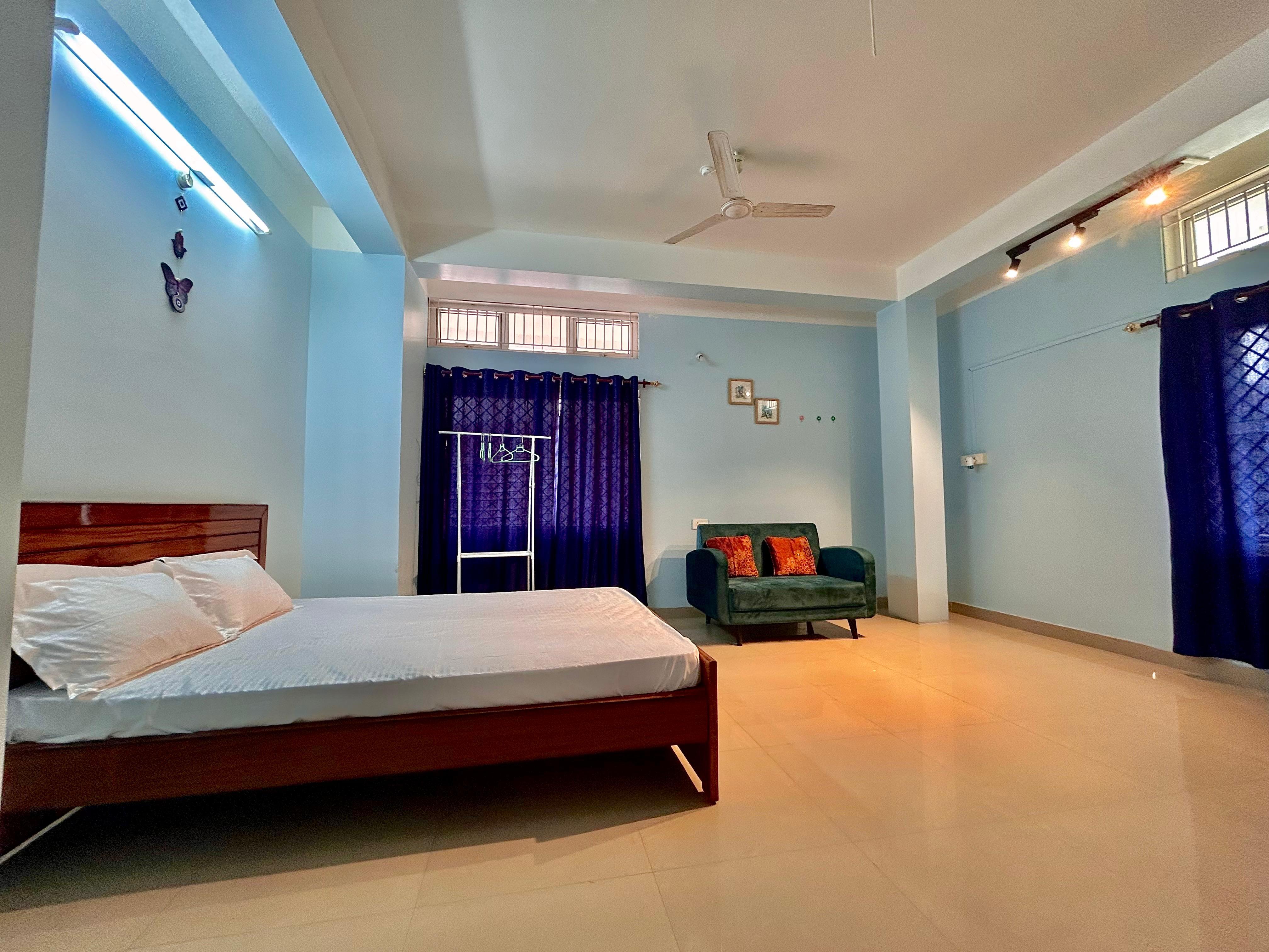 GLOW STAY HOMESTAY - Tap to explore photos