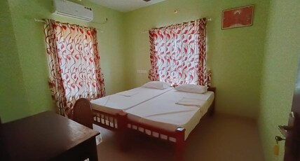 Paradise Villa Room Type - Deluxe Room AC